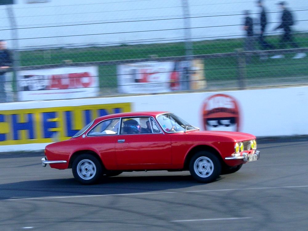 Lire la suite à propos de l’article Coupes AUTO Légende (2).
