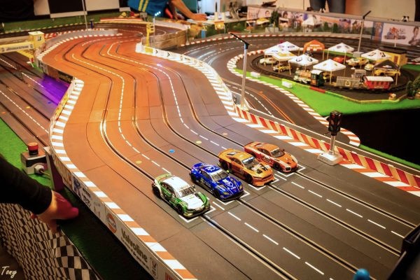 Lire la suite à propos de l’article Slot Racing au RVR.